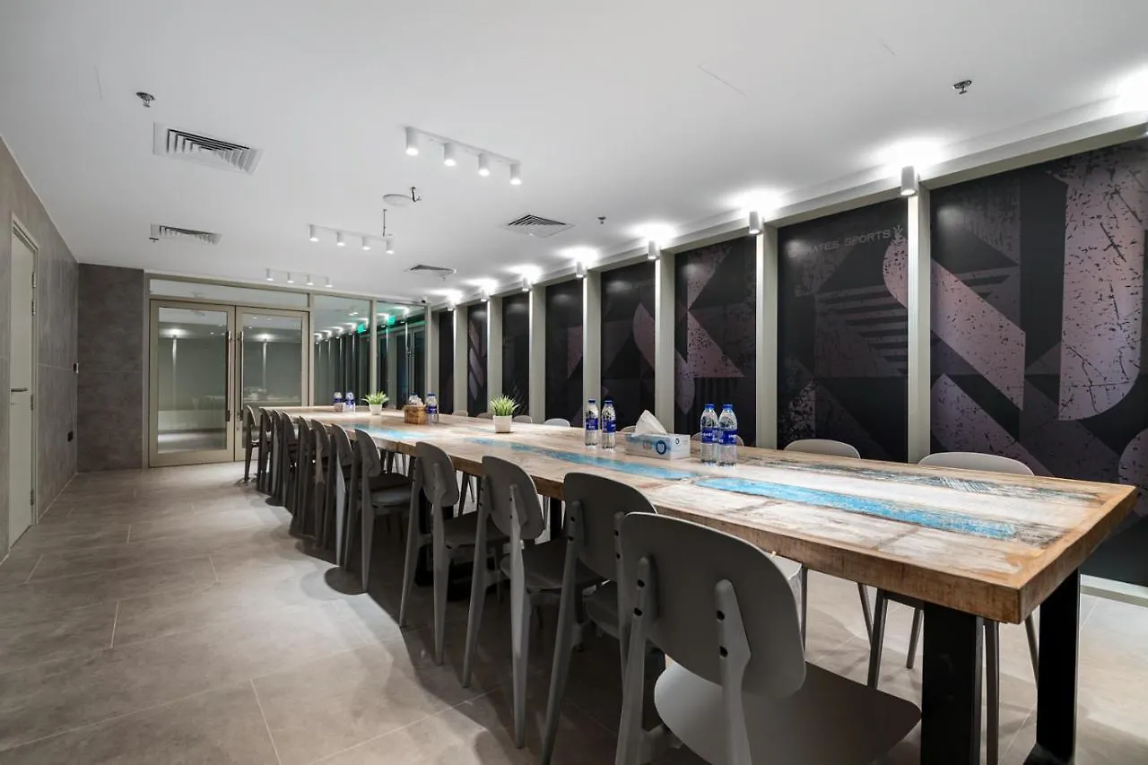 Emirates Sports Hotel, Dubai Sports City Hotel